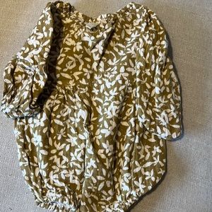 Rylee + Cru Floral Romper 6-12 months